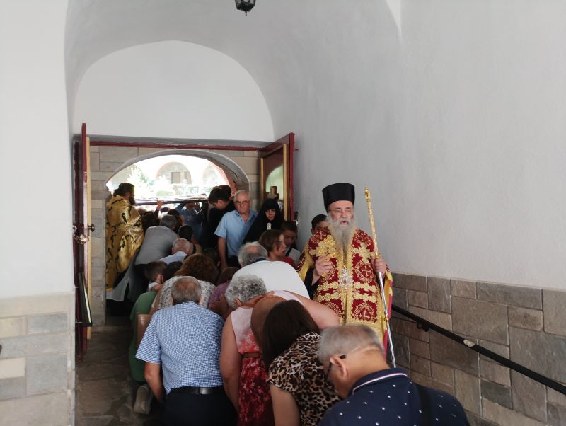 Η Ύψωση του Τιμίου Σταυρού στην Ιερά Μονή Εικοσιφοινίσσης